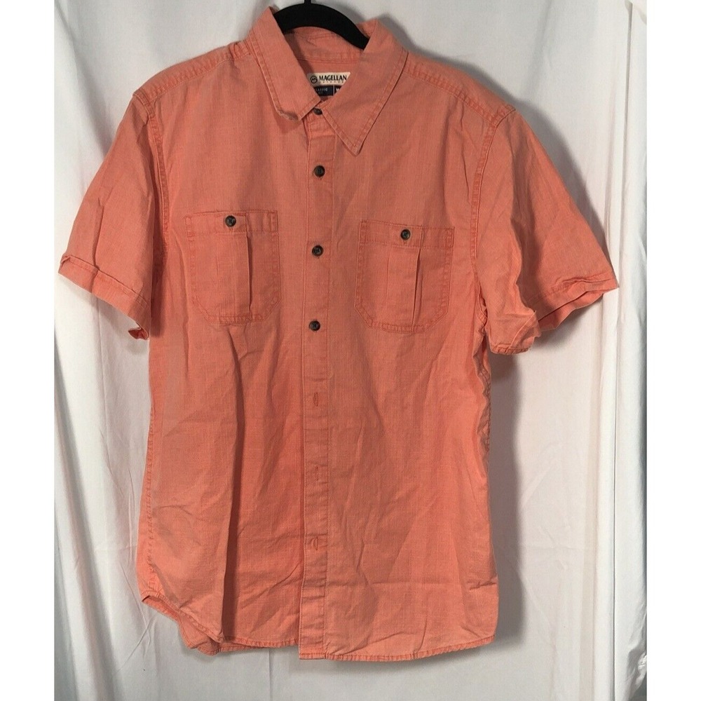 Magellan Men's Pink/Peach Classic Fit Two Pocket Short Sleeve‎ Shirt - Size M